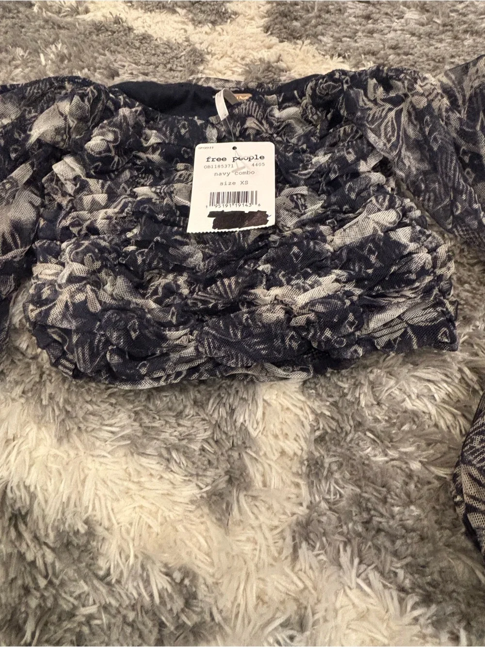 Free people NWT Lilia crop long sleeve top size xs. Navy. Sheer sleeves.